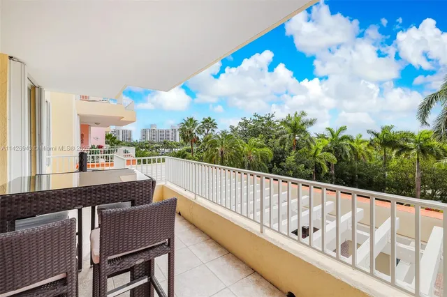 $2,549,000 | 789 Crandon Boulevard, Unit 403, Key Biscayne, FL 33149