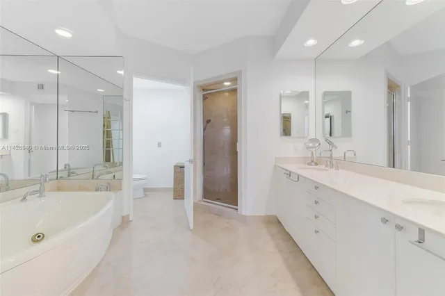 $2,549,000 | 789 Crandon Boulevard, Unit 403, Key Biscayne, FL 33149