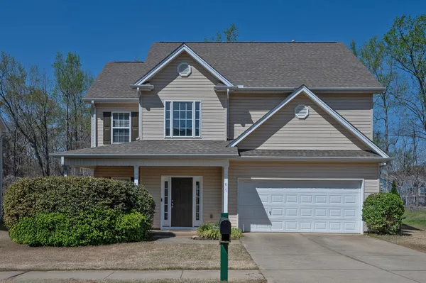 $305,000 | 815 Bayshore Lane, Moore, SC 29369