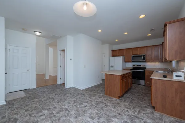 $305,000 | 815 Bayshore Lane, Moore, SC 29369