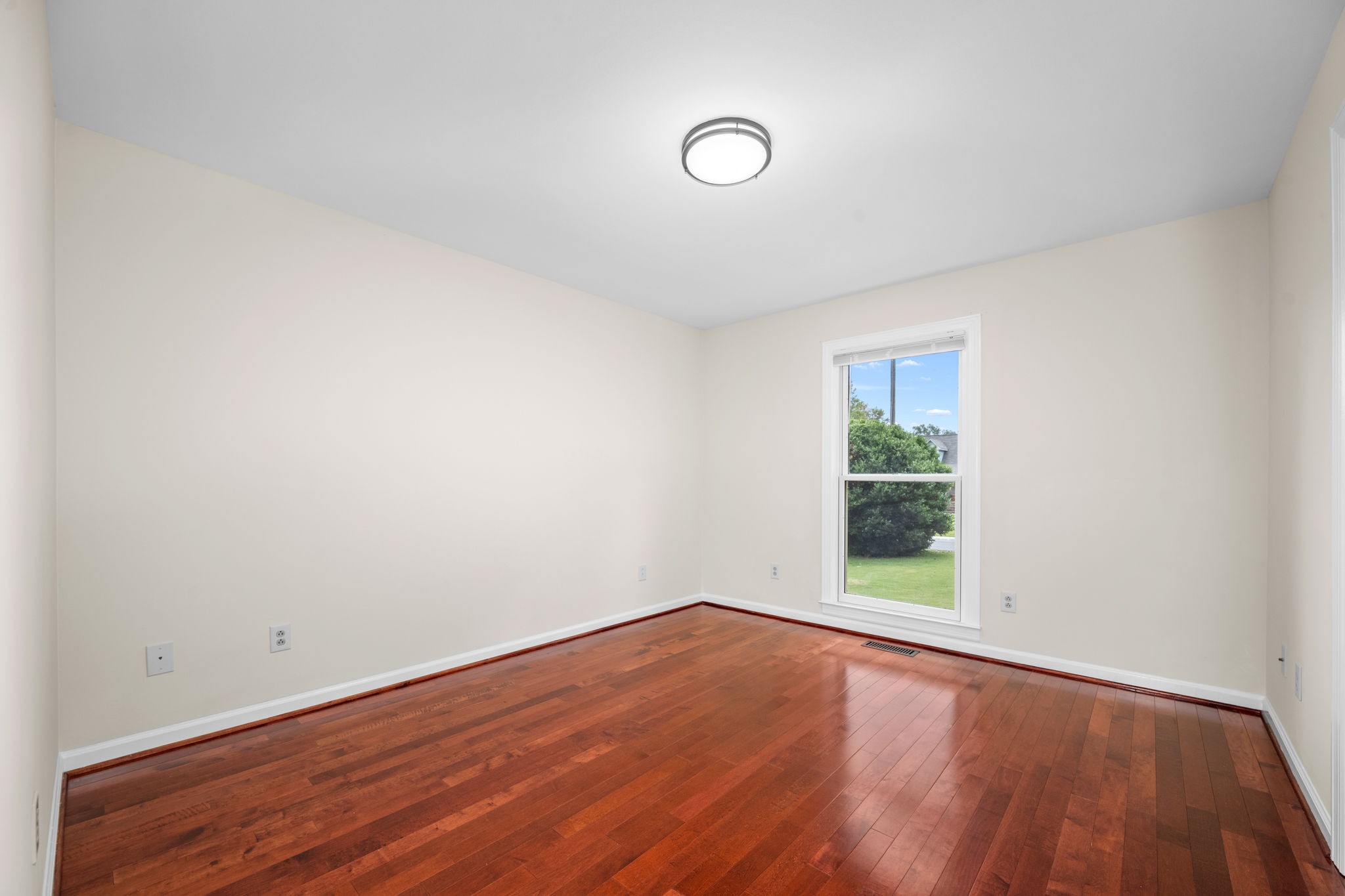 115 Breckenridge Road Tullahoma, TN 37388 - Photo 23 of 42 Gallery Image 23