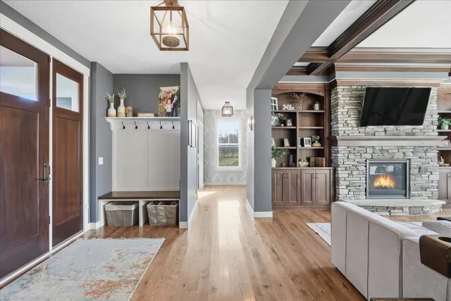 $1,250,000 | 1650 Waters Edge Drive, New Richmond, WI 54017