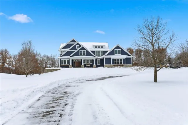 $1,250,000 | 1650 Waters Edge Drive, New Richmond, WI 54017