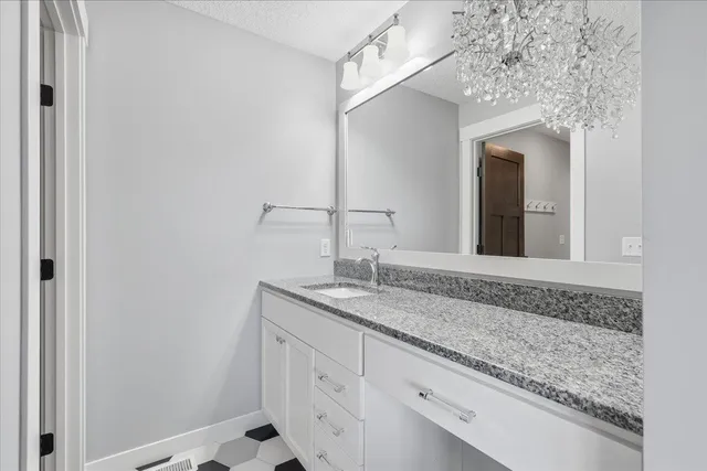 $1,250,000 | 1650 Waters Edge Drive, New Richmond, WI 54017