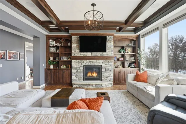 $1,250,000 | 1650 Waters Edge Drive, New Richmond, WI 54017