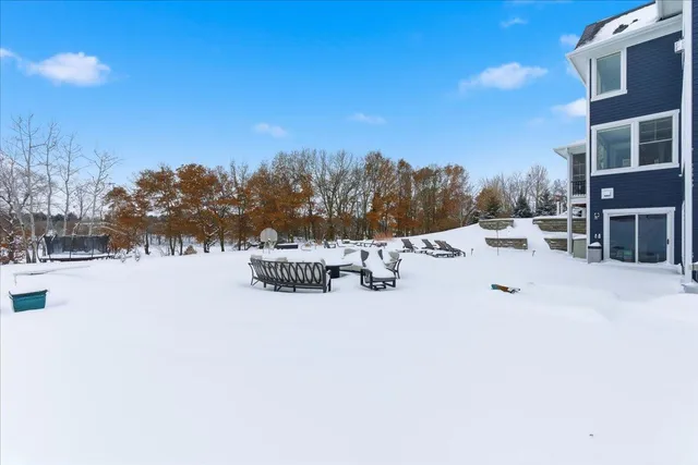 $1,250,000 | 1650 Waters Edge Drive, New Richmond, WI 54017