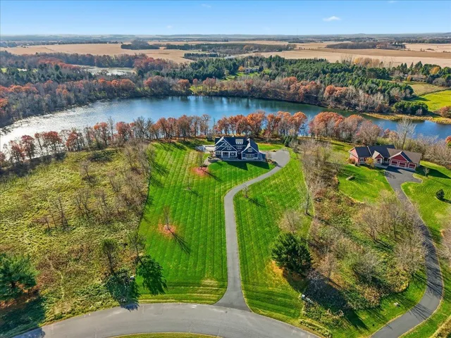 $1,250,000 | 1650 Waters Edge Drive, New Richmond, WI 54017