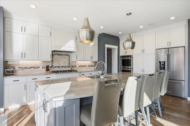 $1,250,000 | 1650 Waters Edge Drive, New Richmond, WI 54017