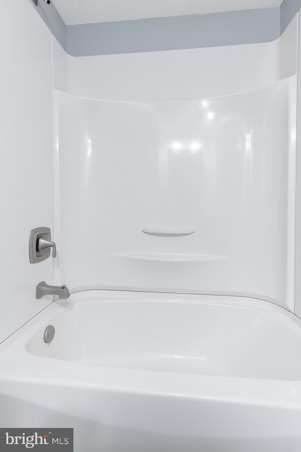 332 Springdale Road York, PA 17403 - Photo 21 of 39 Gallery Image 21