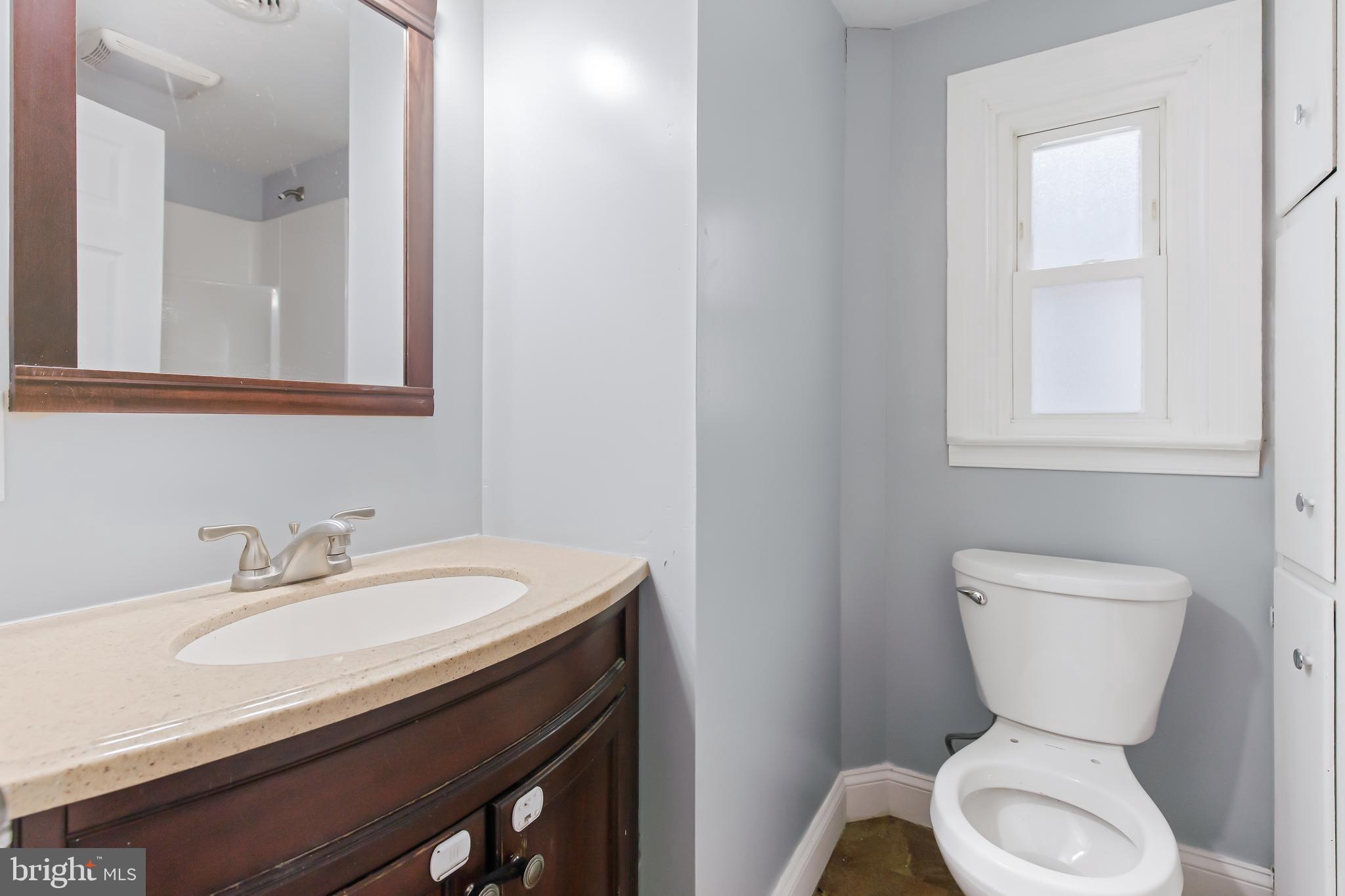 332 Springdale Road York, PA 17403 - Photo 22 of 39 Gallery Image 22