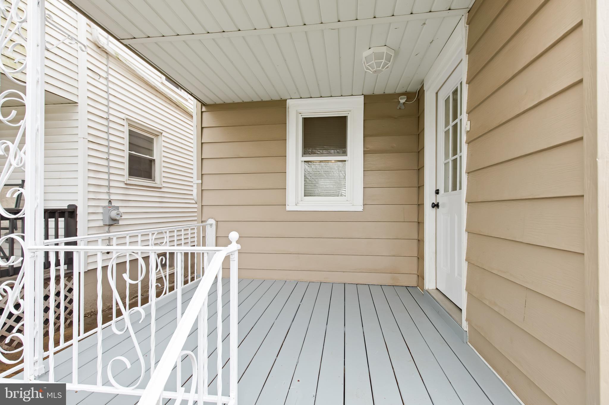 332 Springdale Road York, PA 17403 - Photo 35 of 39 Gallery Image 35