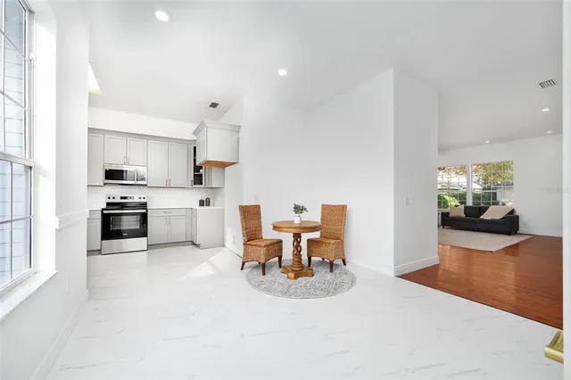 $474,900 | 9405 Southwest 31st Lane, Gainesville, FL 32608