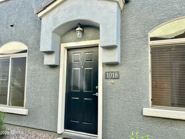 a view of entrance of the house