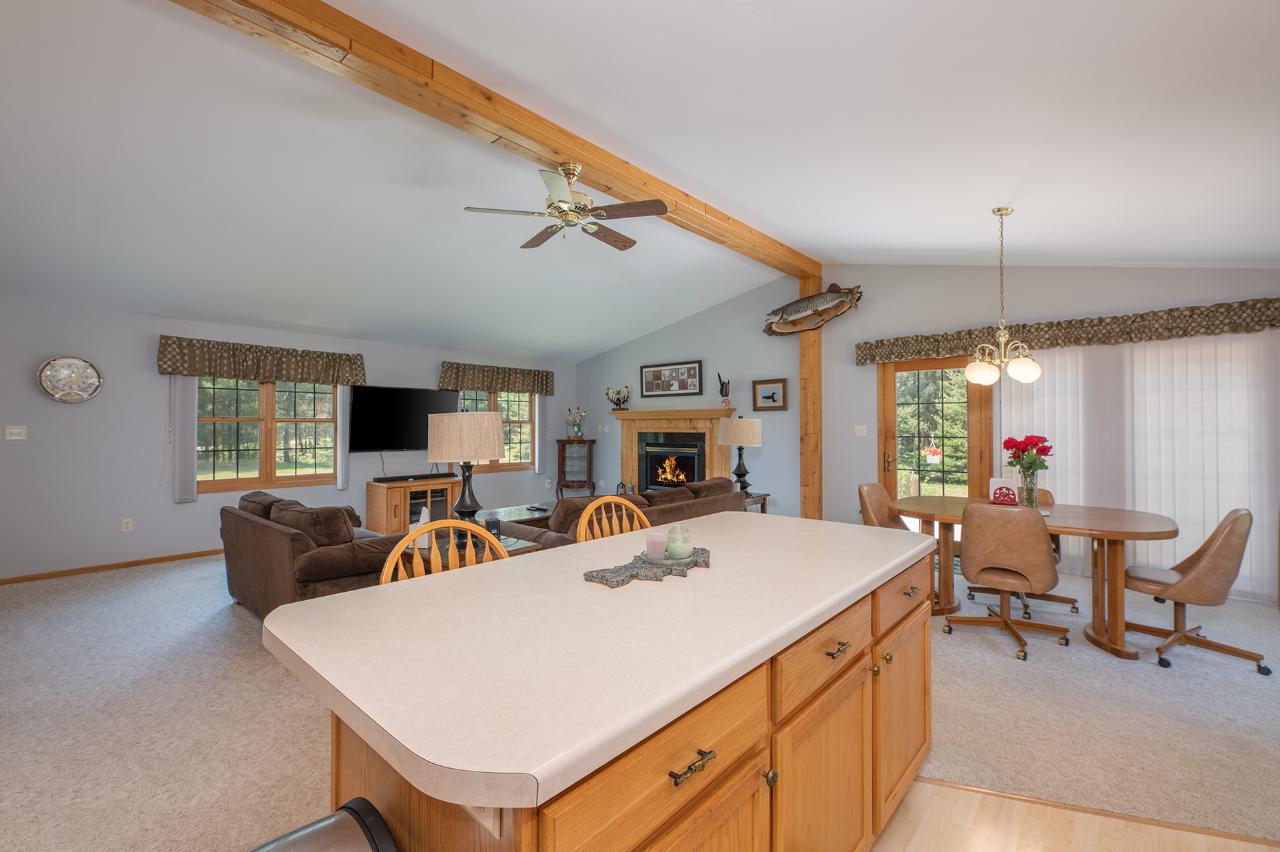 4777 Dyer Road Eagle River, WI 54521 - Photo 10 of 26 Gallery Image 10