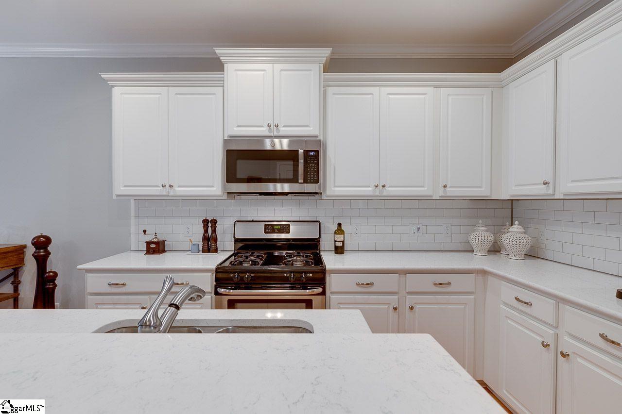 30 Alkanet Way Greenville, SC 29607 - Photo 6 of 30 Gallery Image 6