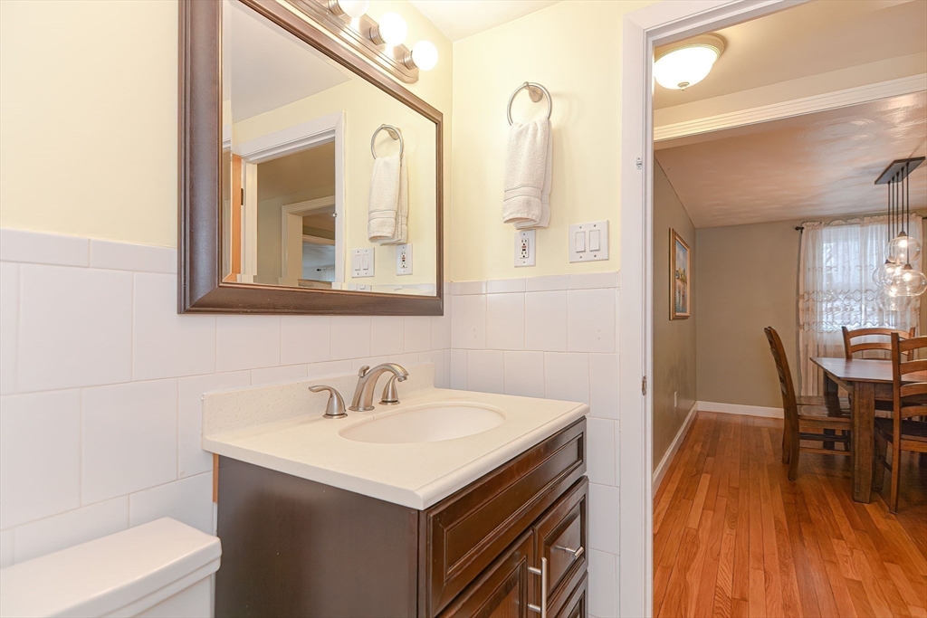 125 College Farm Road Waltham, MA 02451 - Photo 14 of 41 Gallery Image 14