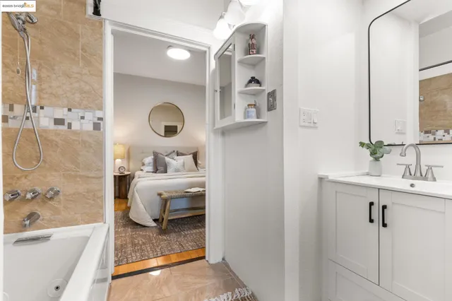 $549,000 | 2005 36th Avenue, Oakland, CA 94601