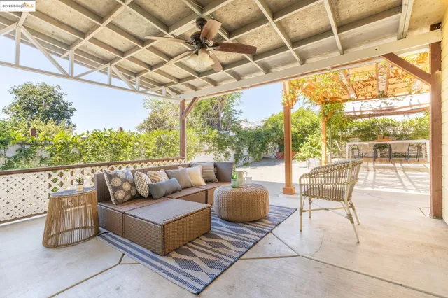 $549,000 | 2005 36th Avenue, Oakland, CA 94601