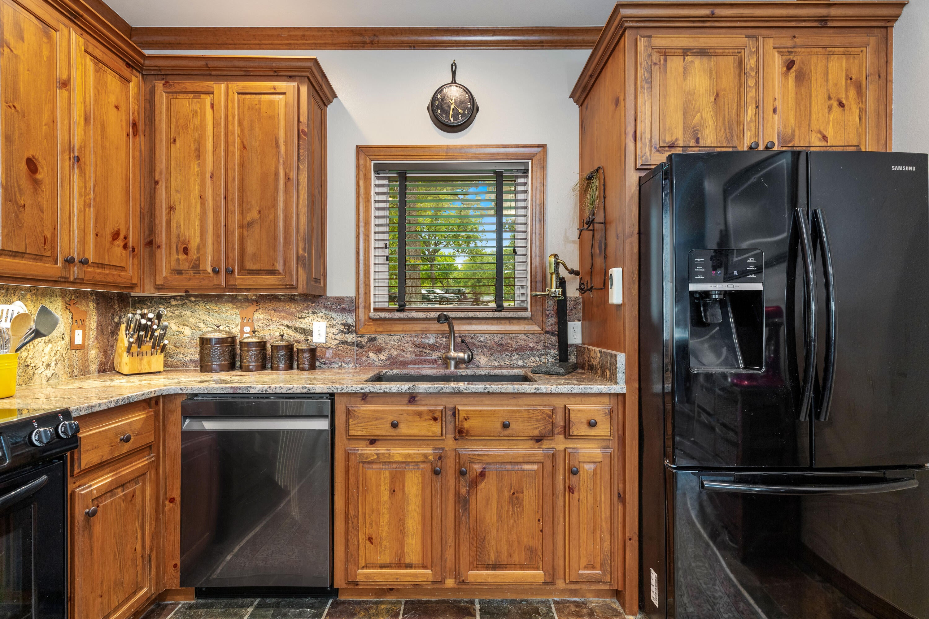 56200 East 294 Road, Unit 8 Afton, OK 74331 - Photo 12 of 45 Brighton Bay #8-33