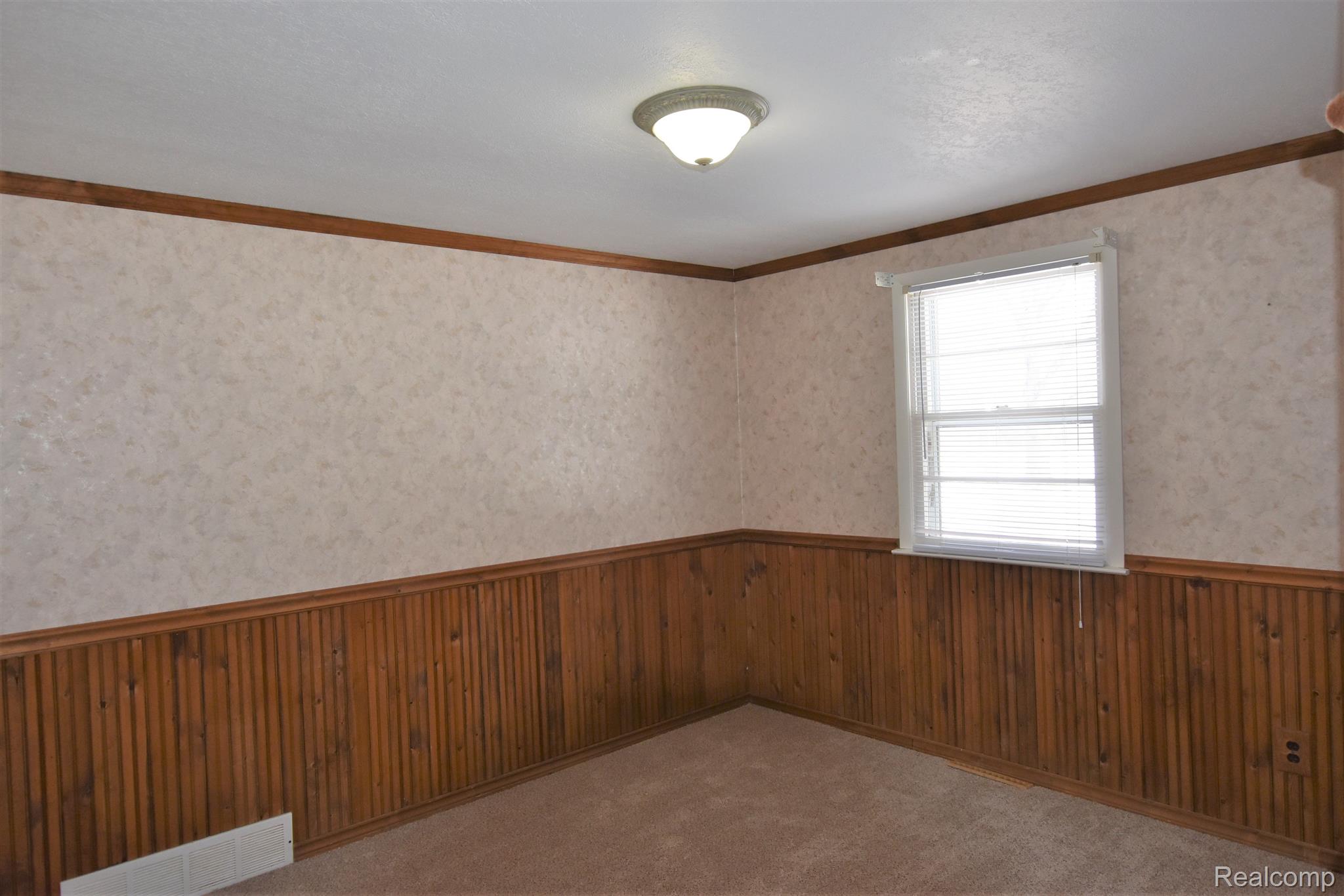 5310 Howe Road Grand Blanc, MI 48439 - Photo 11 of 15 2nd BR