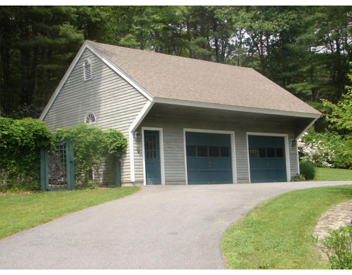 16 Brooks Station Road Princeton, MA 01541 - Photo 3 of 21