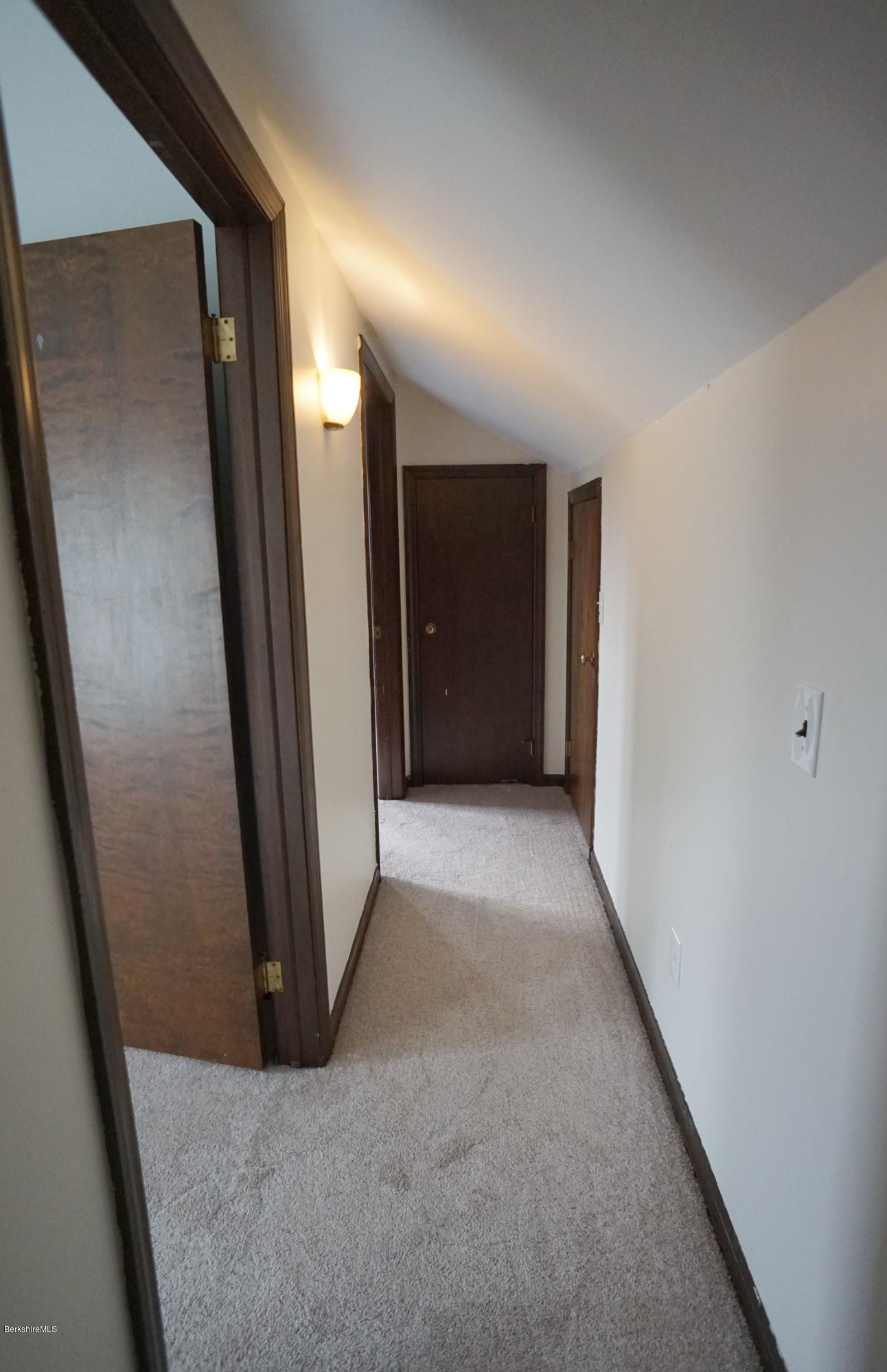 18 Lakeview Road Hinsdale, MA 01235 - Photo 20 of 32 DSC02002