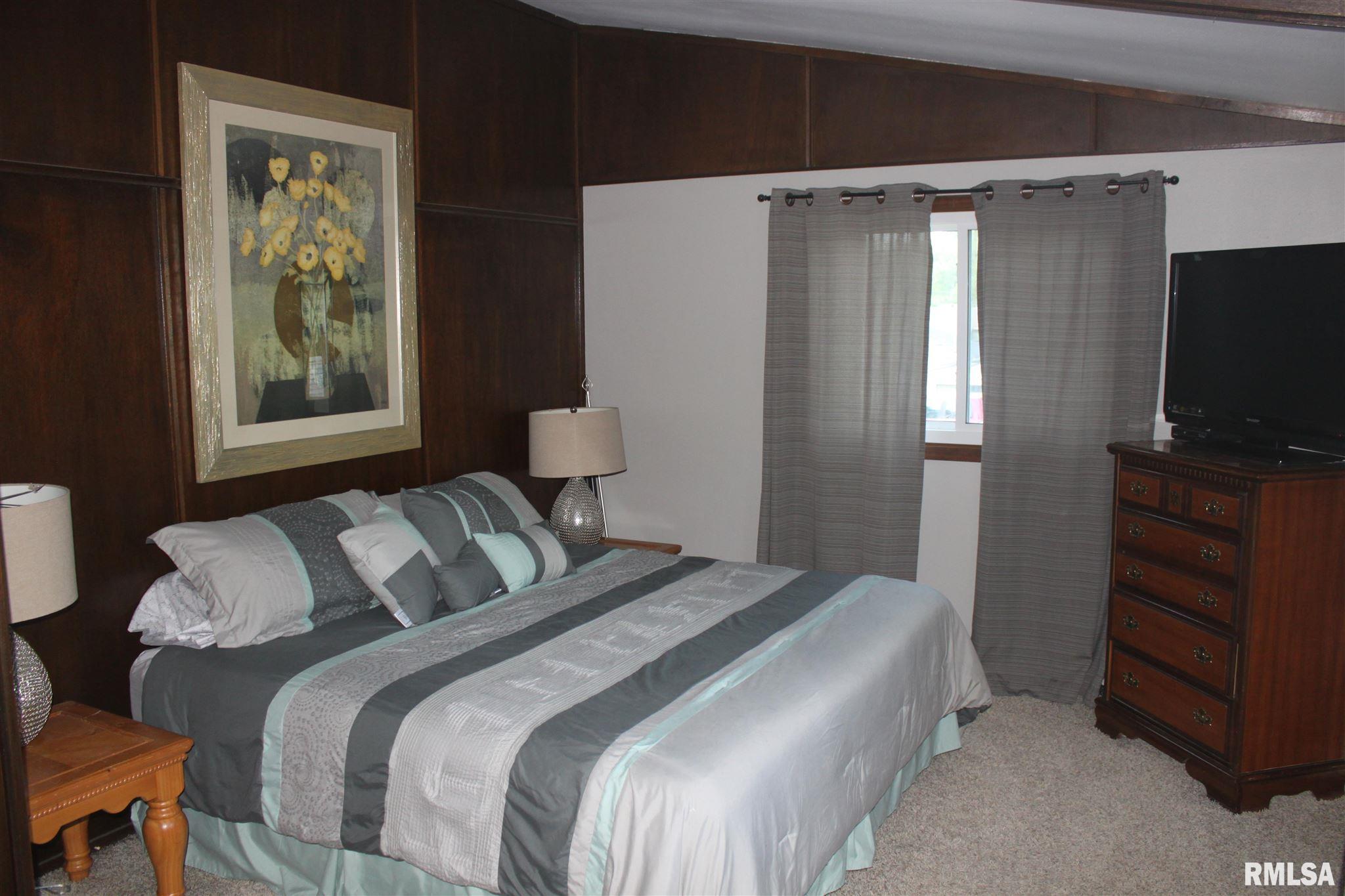 413 3rd Avenue Hampton, IL 61256 - Photo 11 of 27 Gallery Image 11