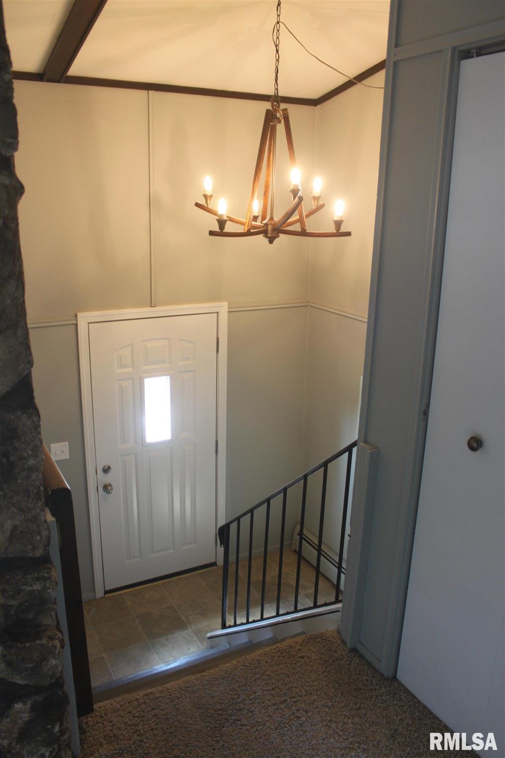 413 3rd Avenue Hampton, IL 61256 - Photo 12 of 27 Gallery Image 12