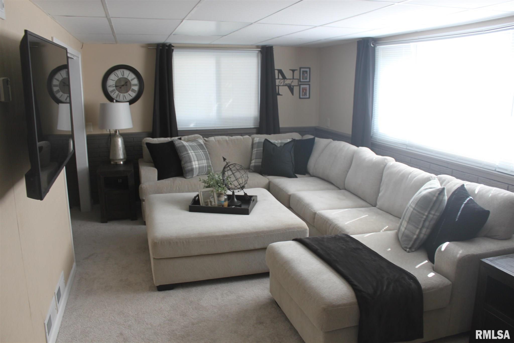 413 3rd Avenue Hampton, IL 61256 - Photo 13 of 27 Gallery Image 13