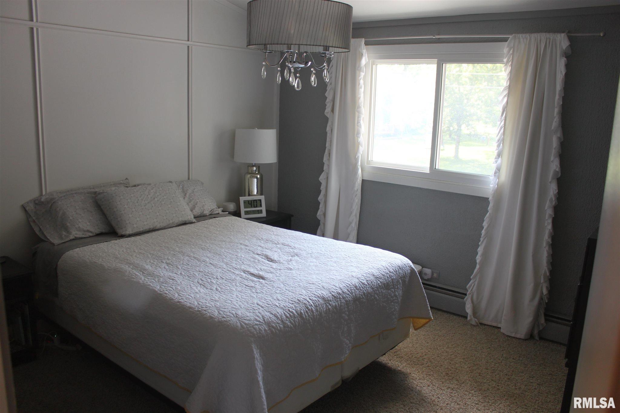 413 3rd Avenue Hampton, IL 61256 - Photo 9 of 27 Gallery Image 9