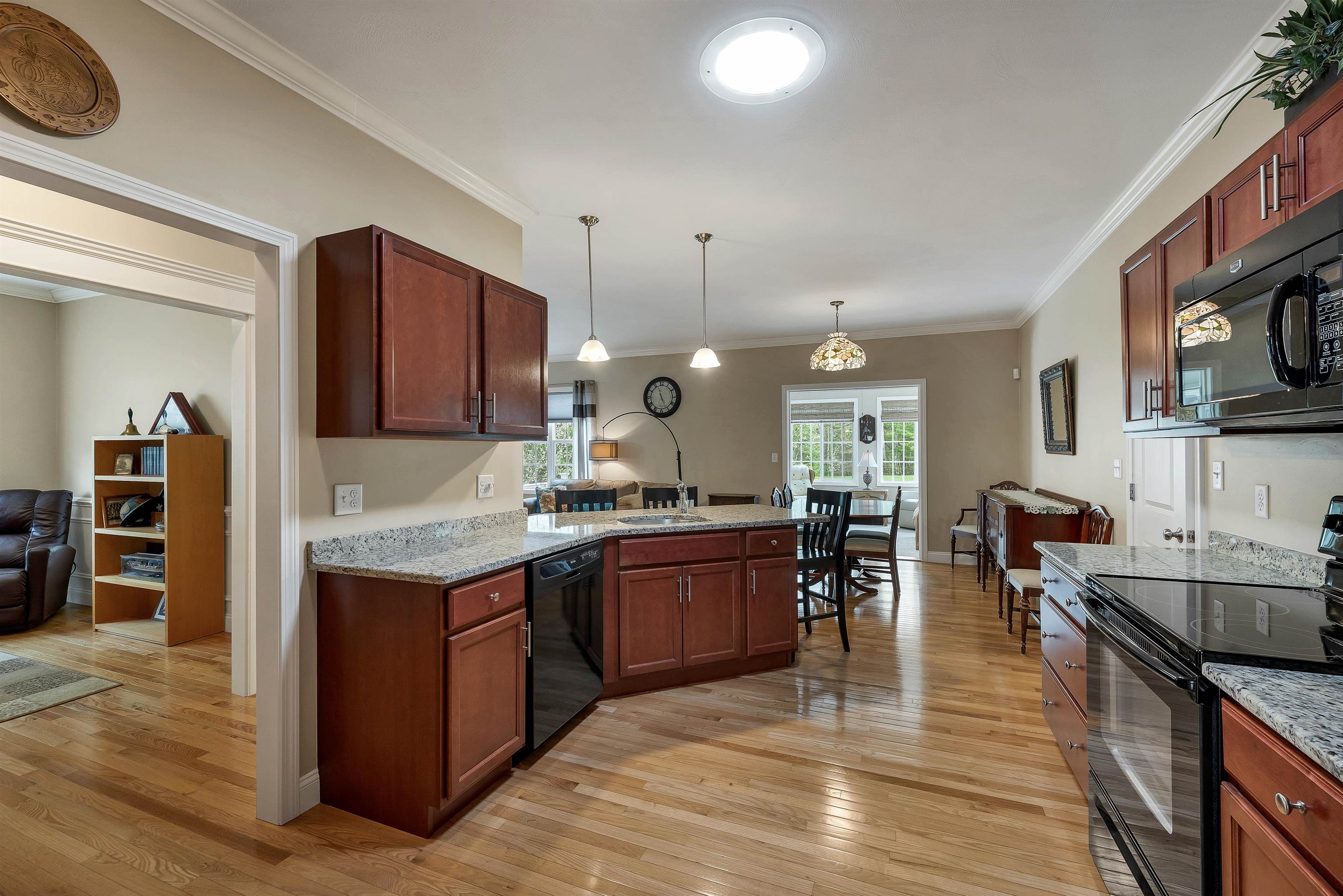 20 Brookview Road Windham, NH 03087 - Photo 8 of 35