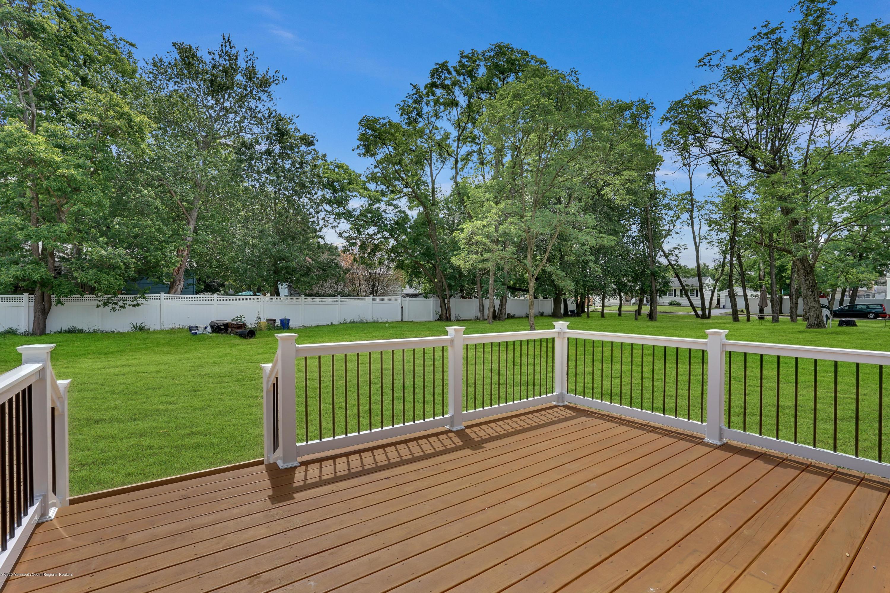 20 Harmony Avenue Middletown, NJ 07748 - Photo 2 of 34 039_dsc06914_1