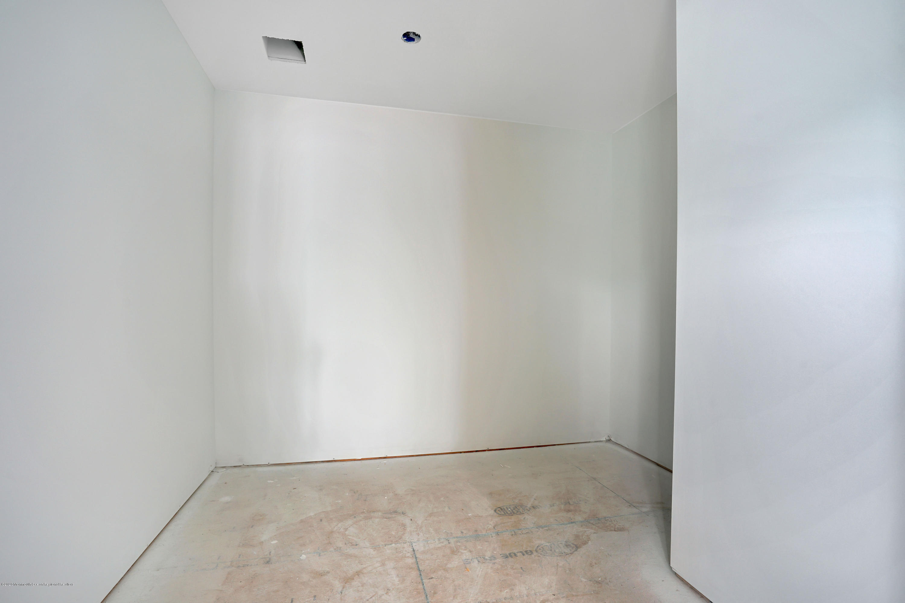 20 Harmony Avenue Middletown, NJ 07748 - Photo 29 of 34 037_dsc07084