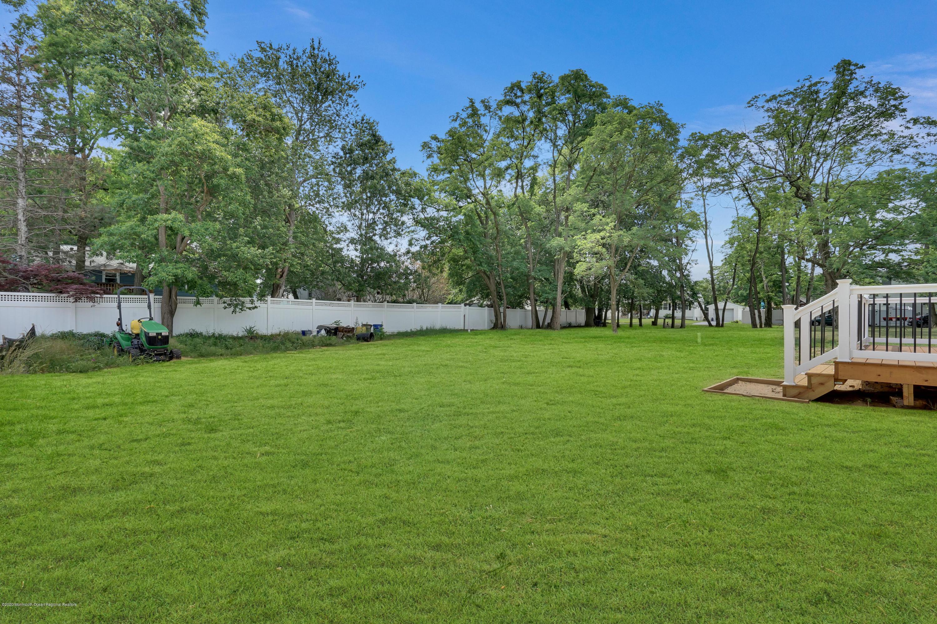 20 Harmony Avenue Middletown, NJ 07748 - Photo 31 of 34 041_dsc06909_1