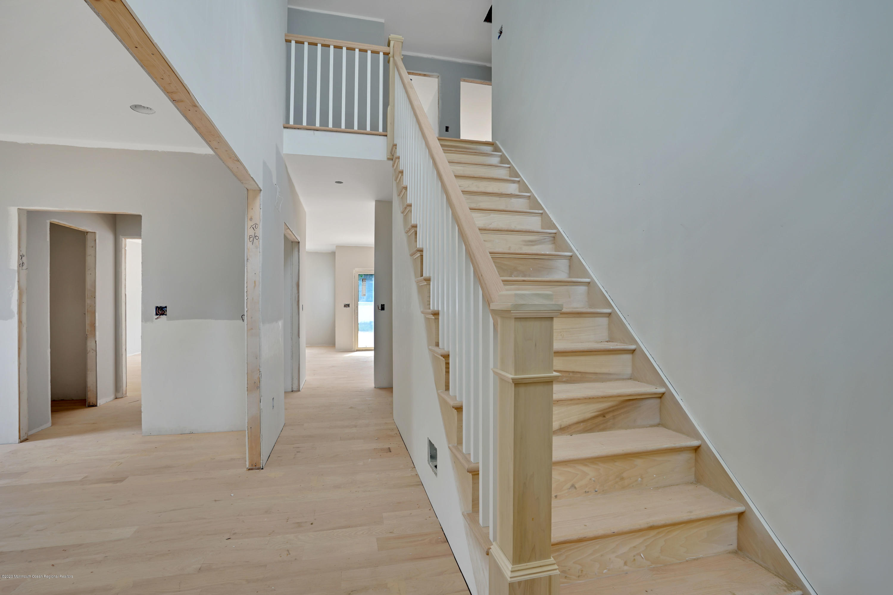 20 Harmony Avenue Middletown, NJ 07748 - Photo 4 of 34 007_dsc06944