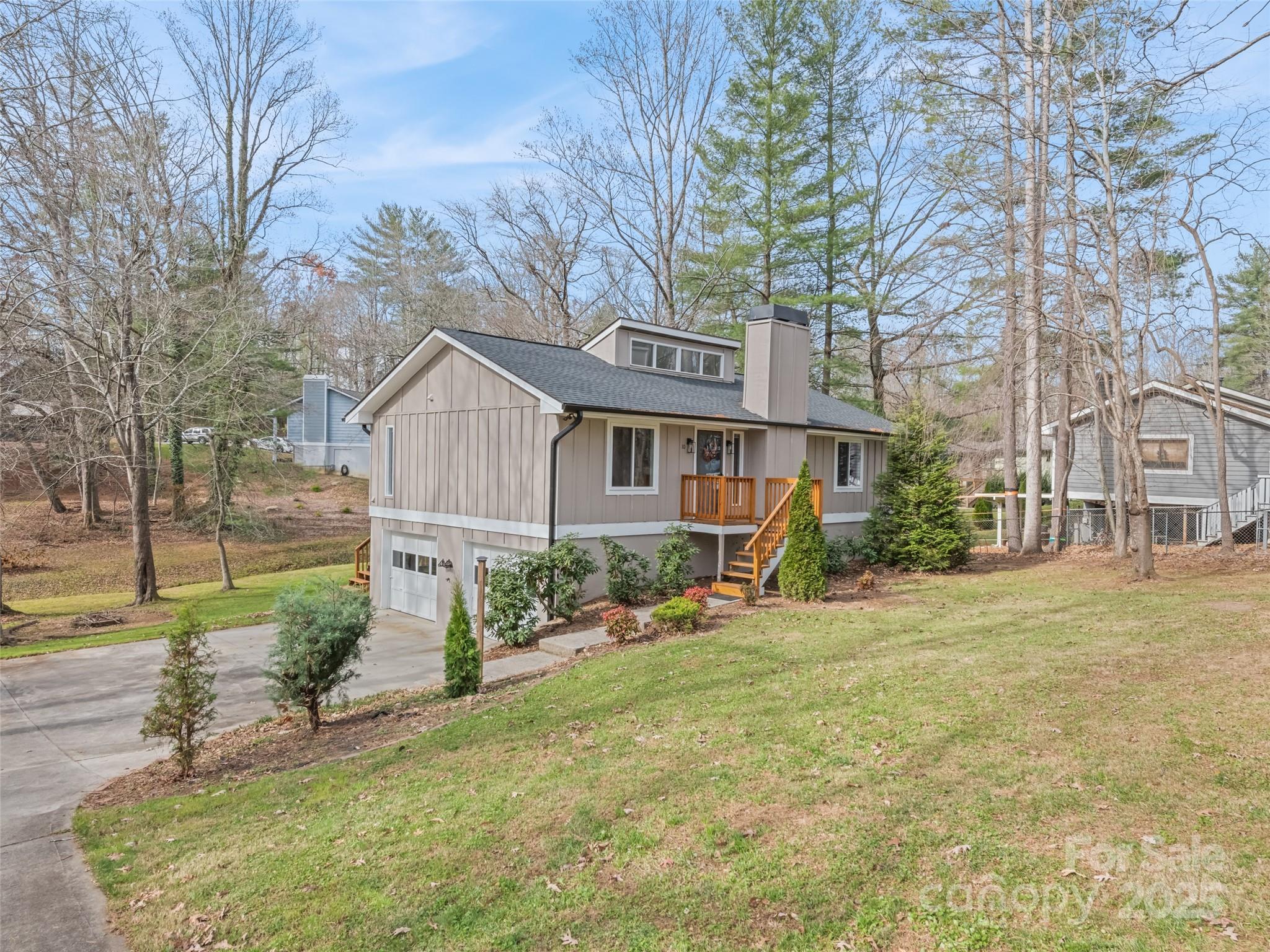 10 New Bern Drive Fletcher, NC 28732 - Photo 29 of 30 a view of a yard in front of a house