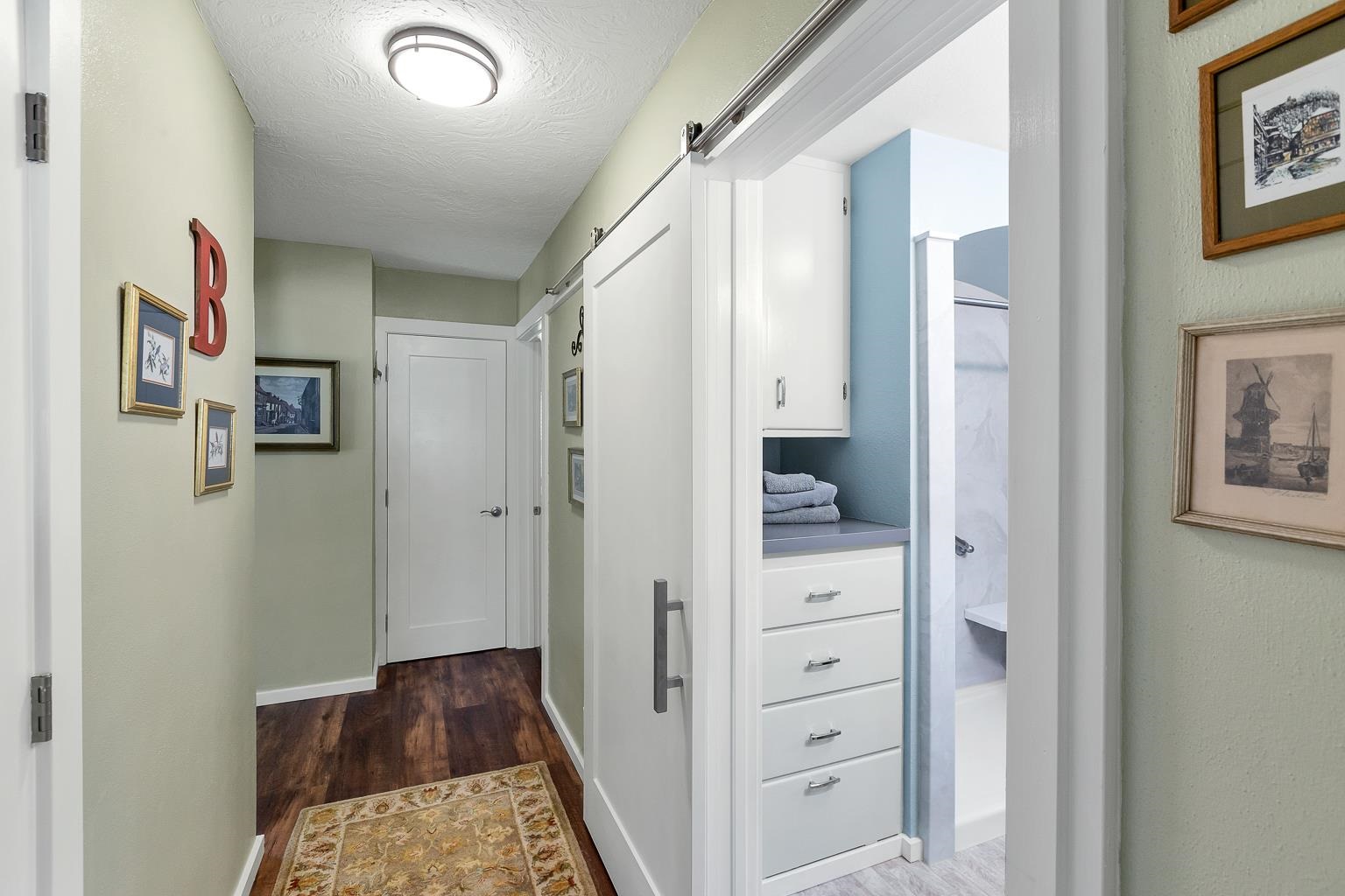 521 North Locust Road Spokane Valley, WA 99206 - Photo 13 of 36