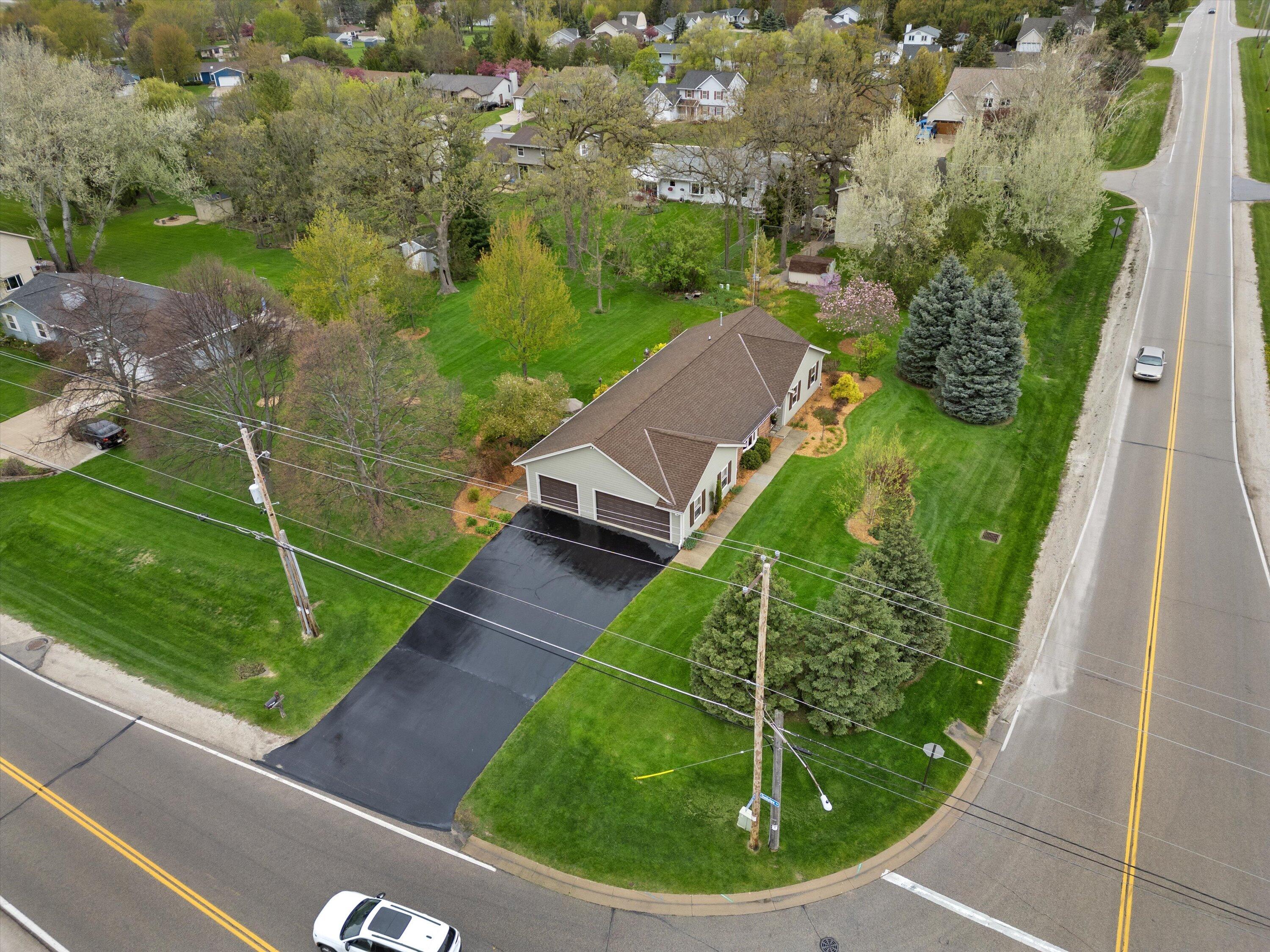 3510 Nicholson Road Caledonia, WI 53126 - Photo 42 of 51 08-DJI_0125