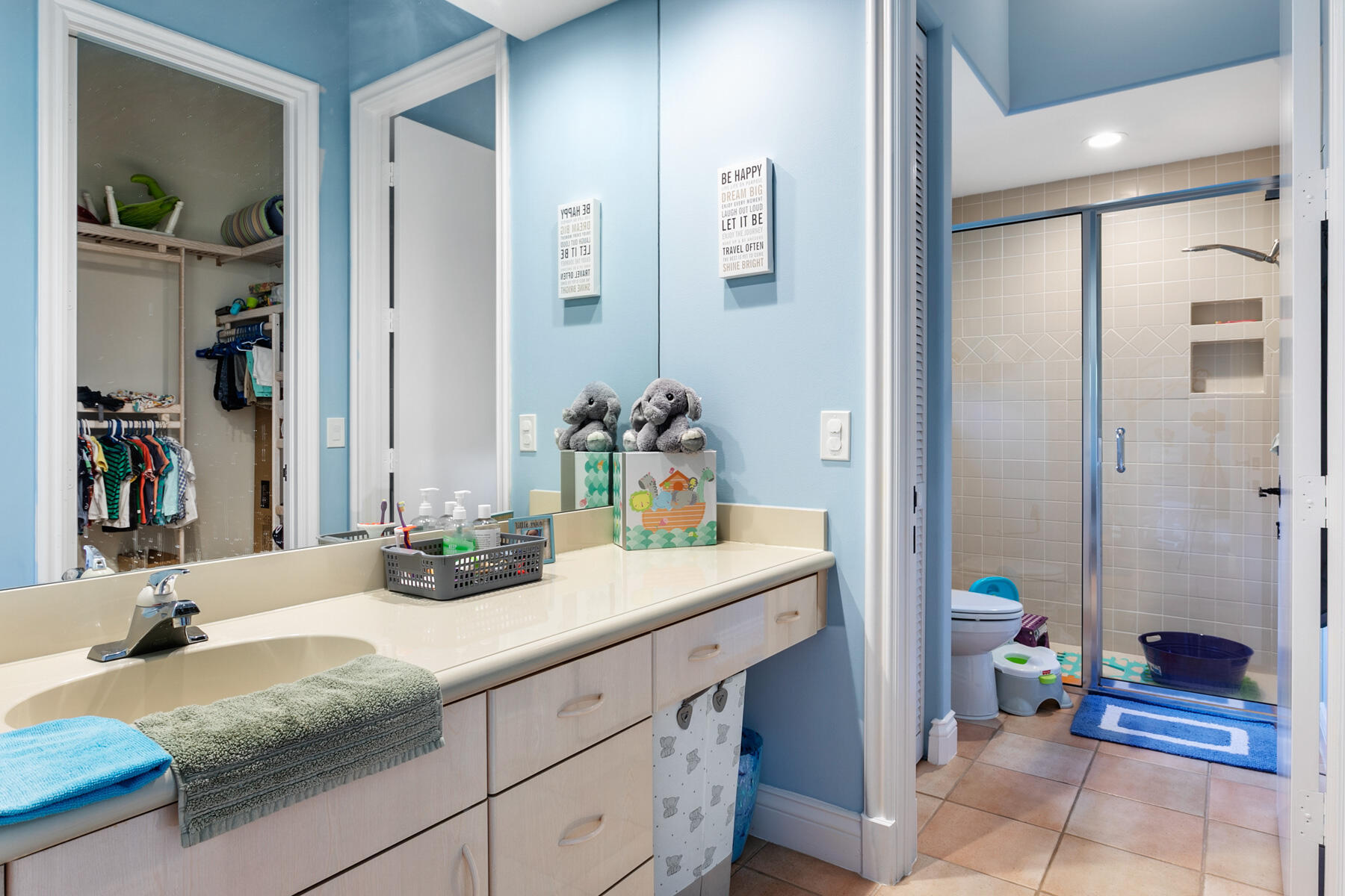 8158 Native Dancer Road East Palm Beach Gardens, FL 33418 - Photo 20 of 47 Third_Bathroom_web steep 34