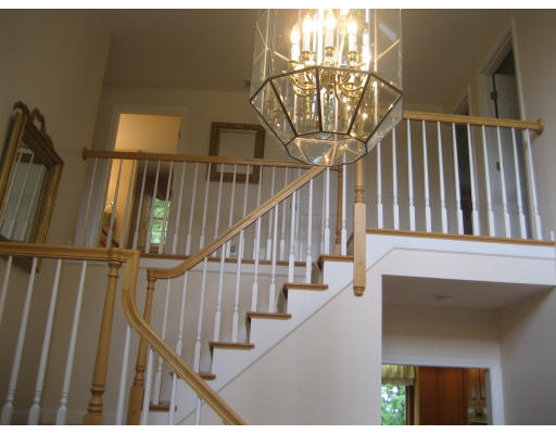24 Wycliffe Road Walpole, MA 02032 - Photo 8 of 13 Gallery Image 8