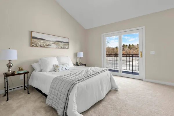 $485,000 | 51 Riverfront Drive, Unit 3, Manchester, NH 03102