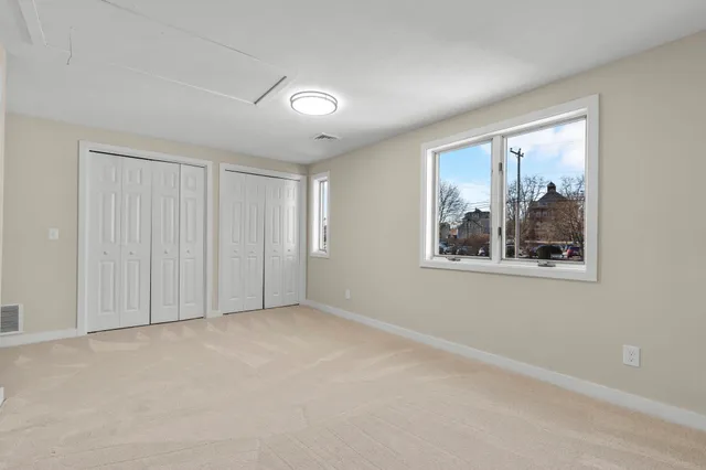 $495,000 | 51 Riverfront Drive, Unit 3, Manchester, NH 03102