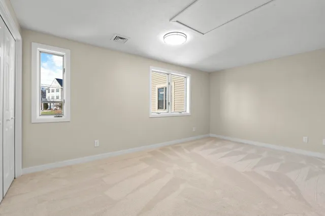 $495,000 | 51 Riverfront Drive, Unit 3, Manchester, NH 03102