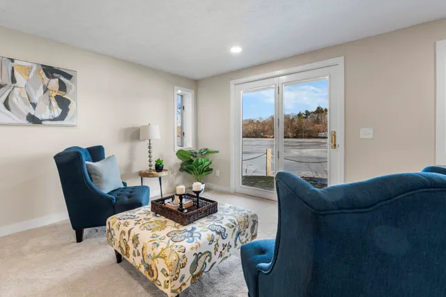 $495,000 | 51 Riverfront Drive, Unit 3, Manchester, NH 03102