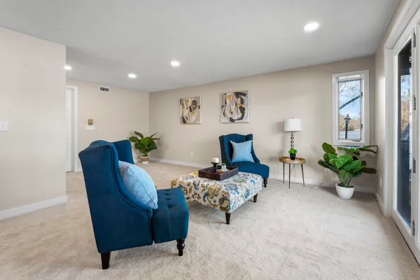 $485,000 | 51 Riverfront Drive, Unit 3, Manchester, NH 03102