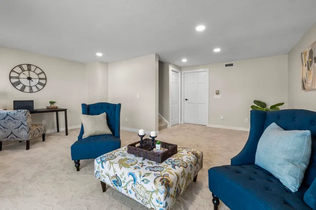 $495,000 | 51 Riverfront Drive, Unit 3, Manchester, NH 03102