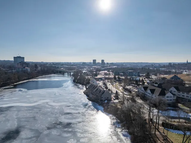 $495,000 | 51 Riverfront Drive, Unit 3, Manchester, NH 03102