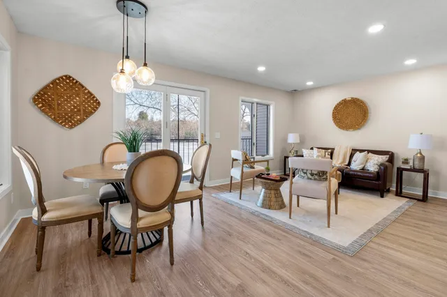 $495,000 | 51 Riverfront Drive, Unit 3, Manchester, NH 03102