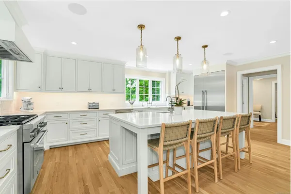 $15,000 | 9 Lantern Ridge Road, New Canaan, CT 06840