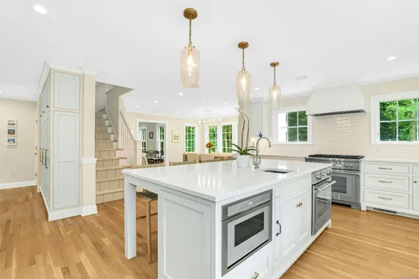 $15,000 | 9 Lantern Ridge Road, New Canaan, CT 06840
